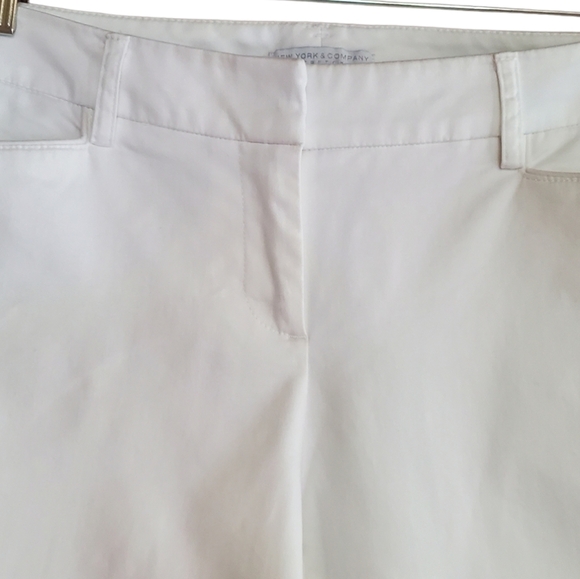 NEW YORK & COMPANY WOMEN'S WHITE PANTS SIZE 4P - Picture 2 of 4